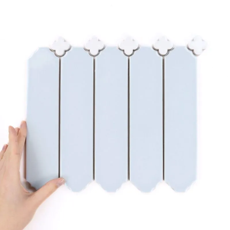 Obklad Cecile Baby Blue Lesk Jetel White