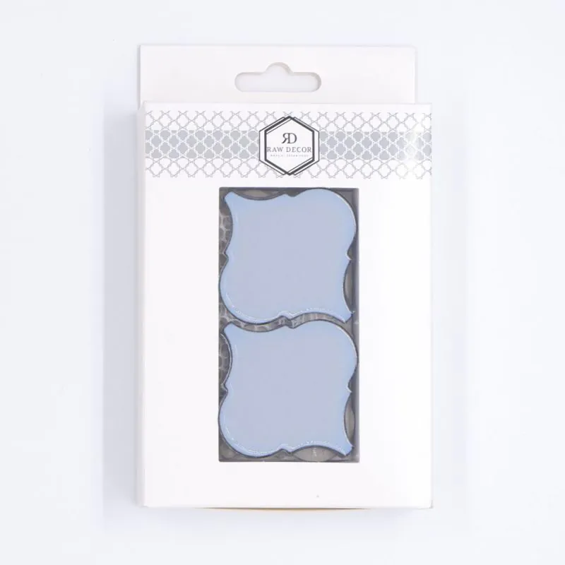 Vzorek: Arabeska Střední Baby Blue Lesk