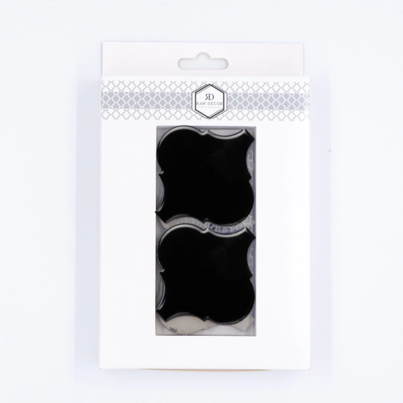 Vzorek: Arabeska Velká Černá Lesk