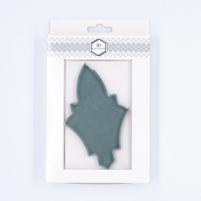 Vzorek: Arabeska Shield Teal Blue Lesk