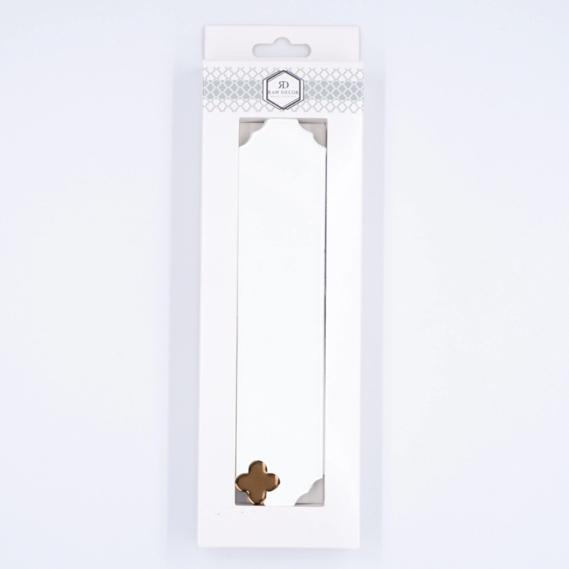 Vzorek: Cecile White Lesk Jetel Vintage Gold